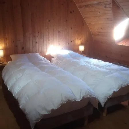 Holiday home Fermette Typique Auvergnate Dans Son Ecrin D'eau Et De Verdure *